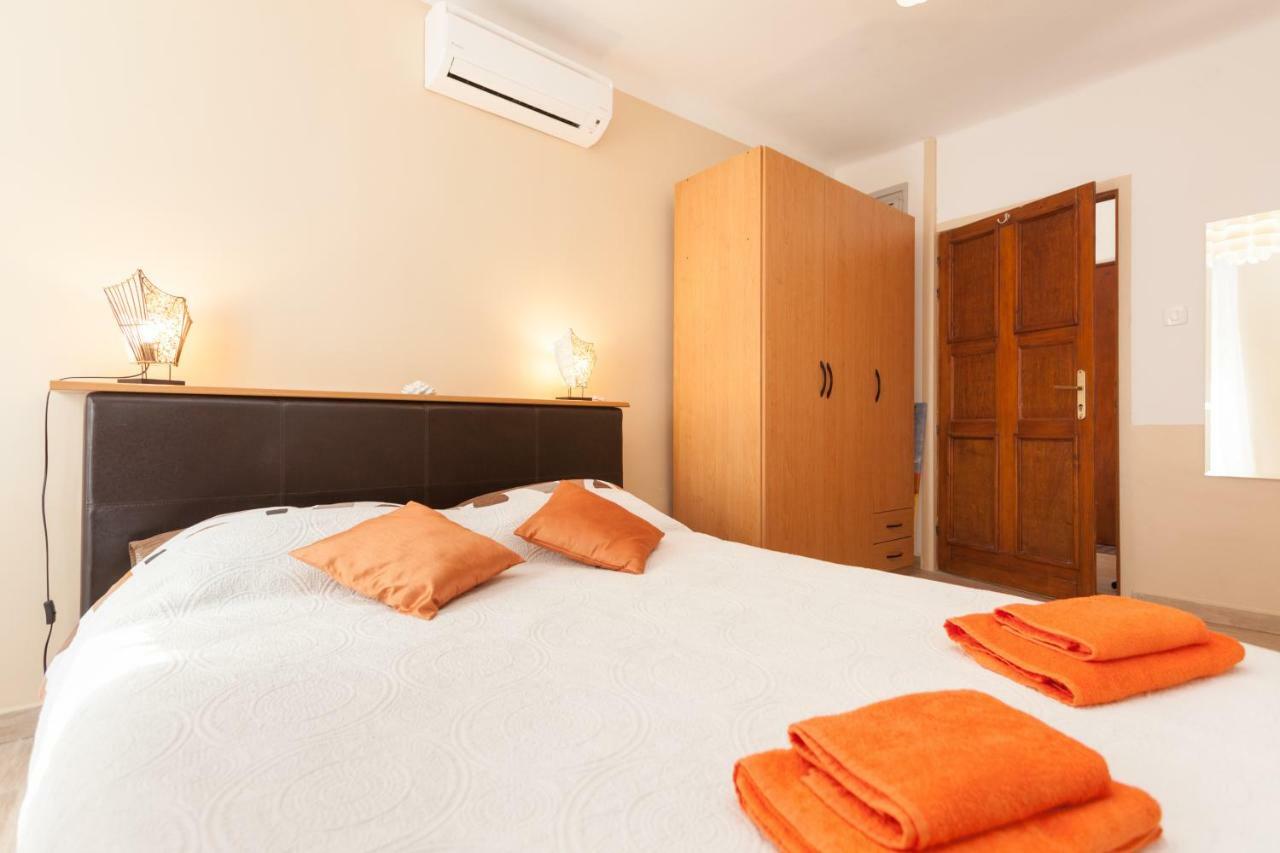 Nice Apartment In The City Center Rovinj Exterior foto